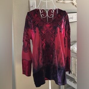 Live and Let Live Top, Size Medium